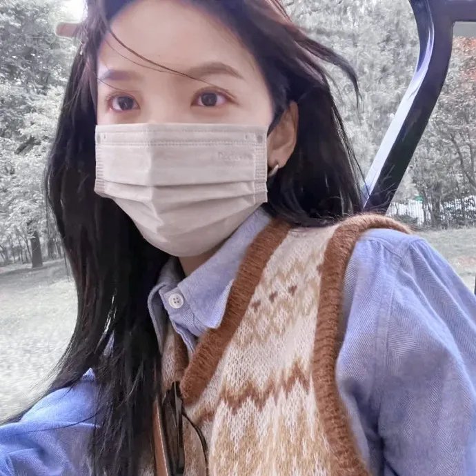 布劳涅森林的女人们